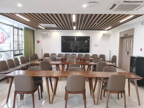 小横琴社区长者饭堂.jpg