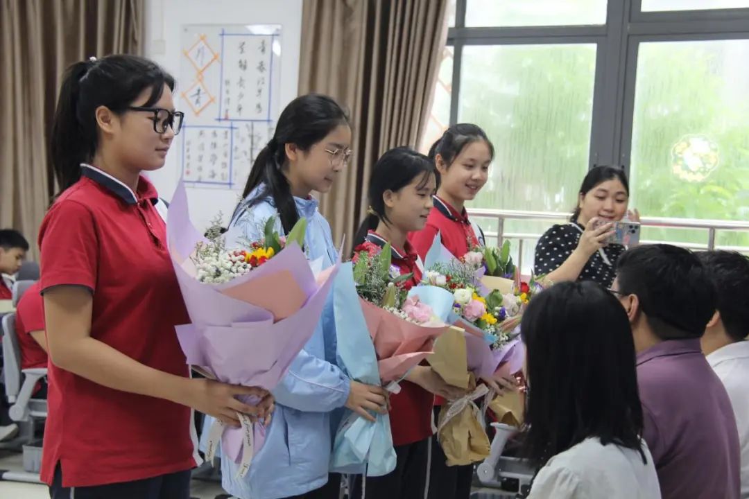 图05插花活动1.jpg