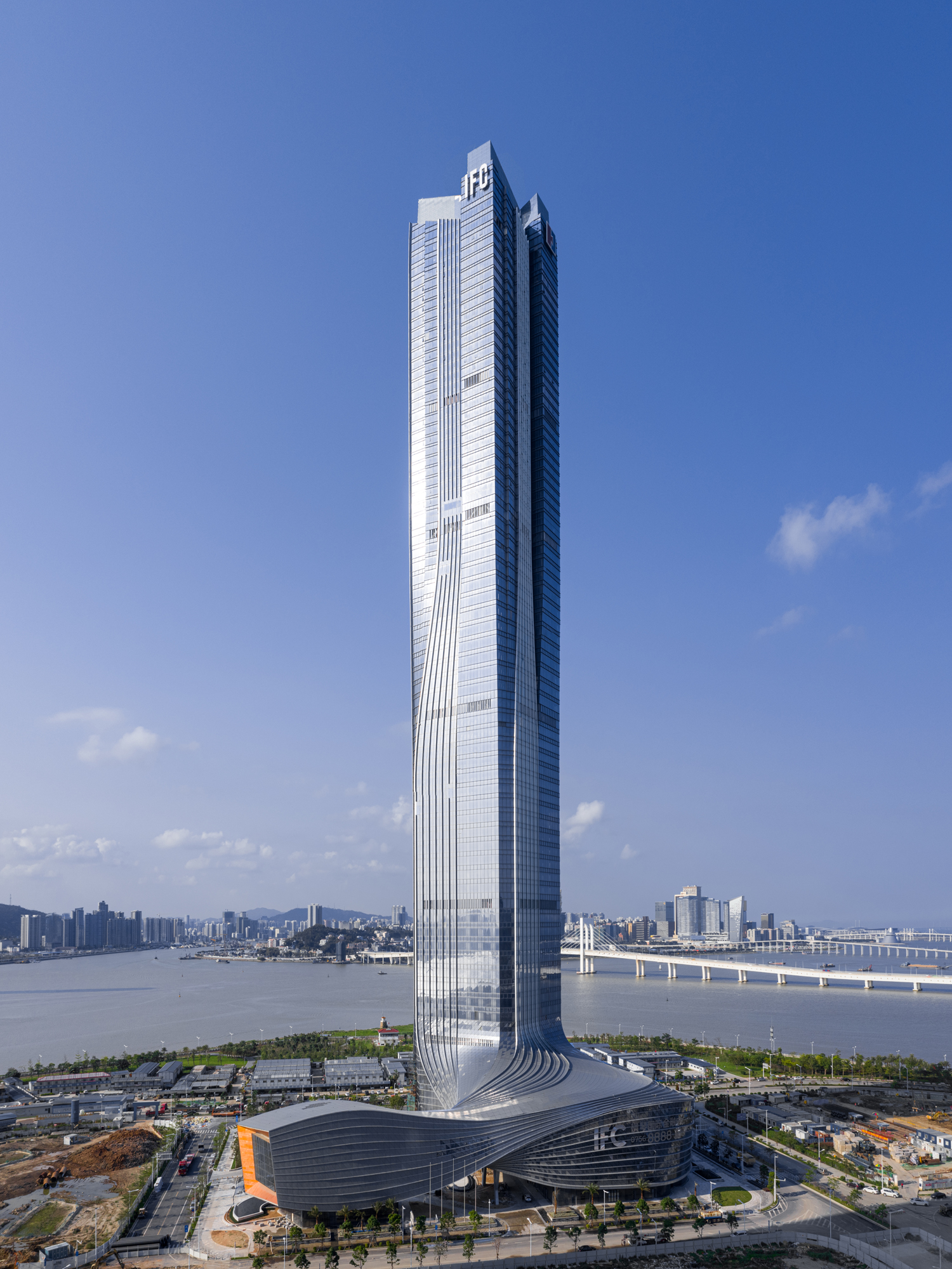 20横琴国际金融中心大厦（IFC）.jpg