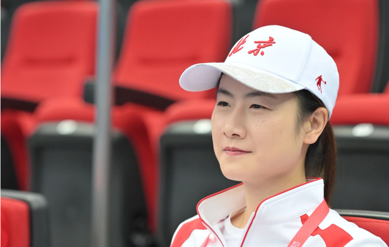 奥运冠军丁宁横琴观「战」，跨界打Call