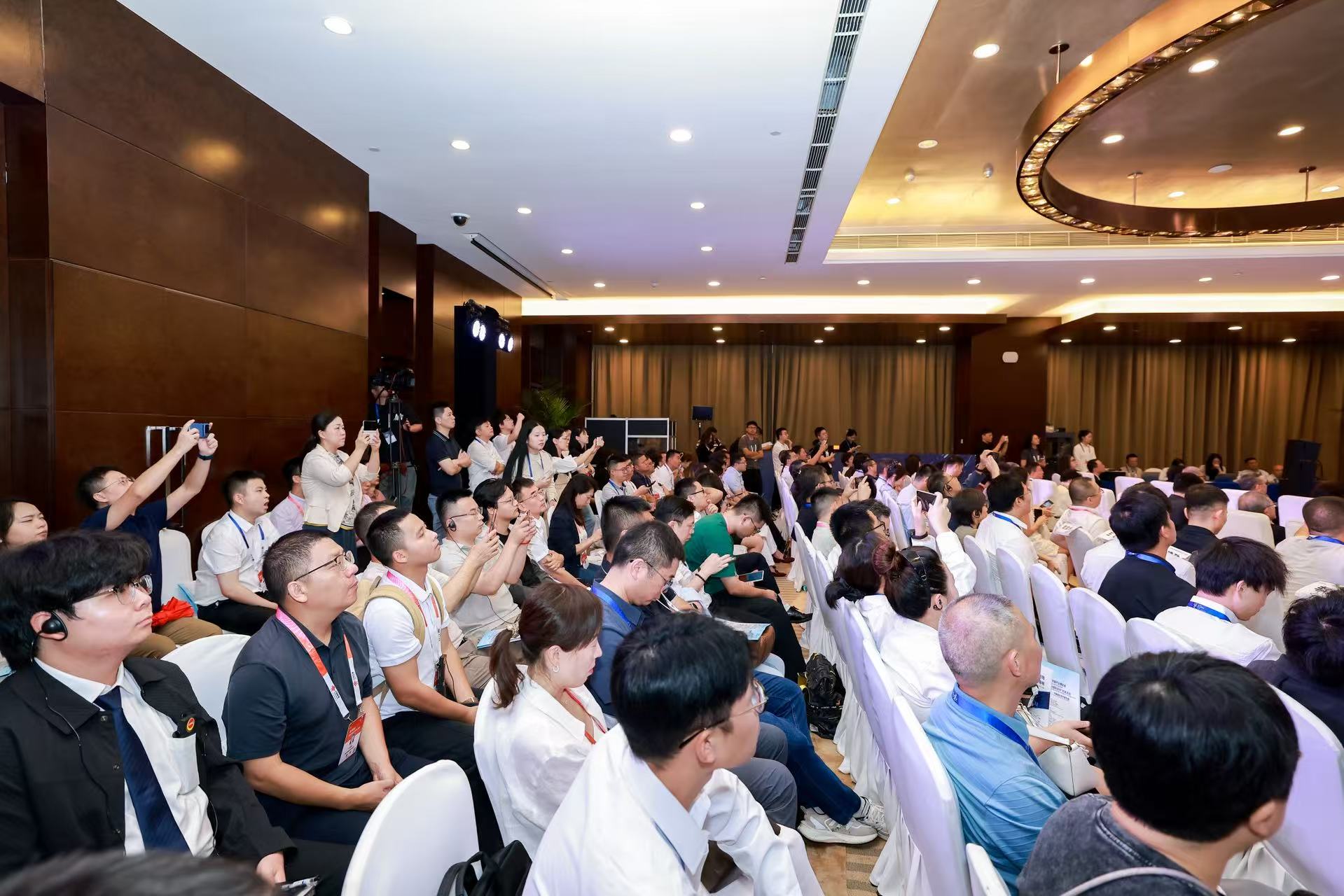 新闻稿_澳琴数据运河实验室在数博会发布实践成果.docx_2