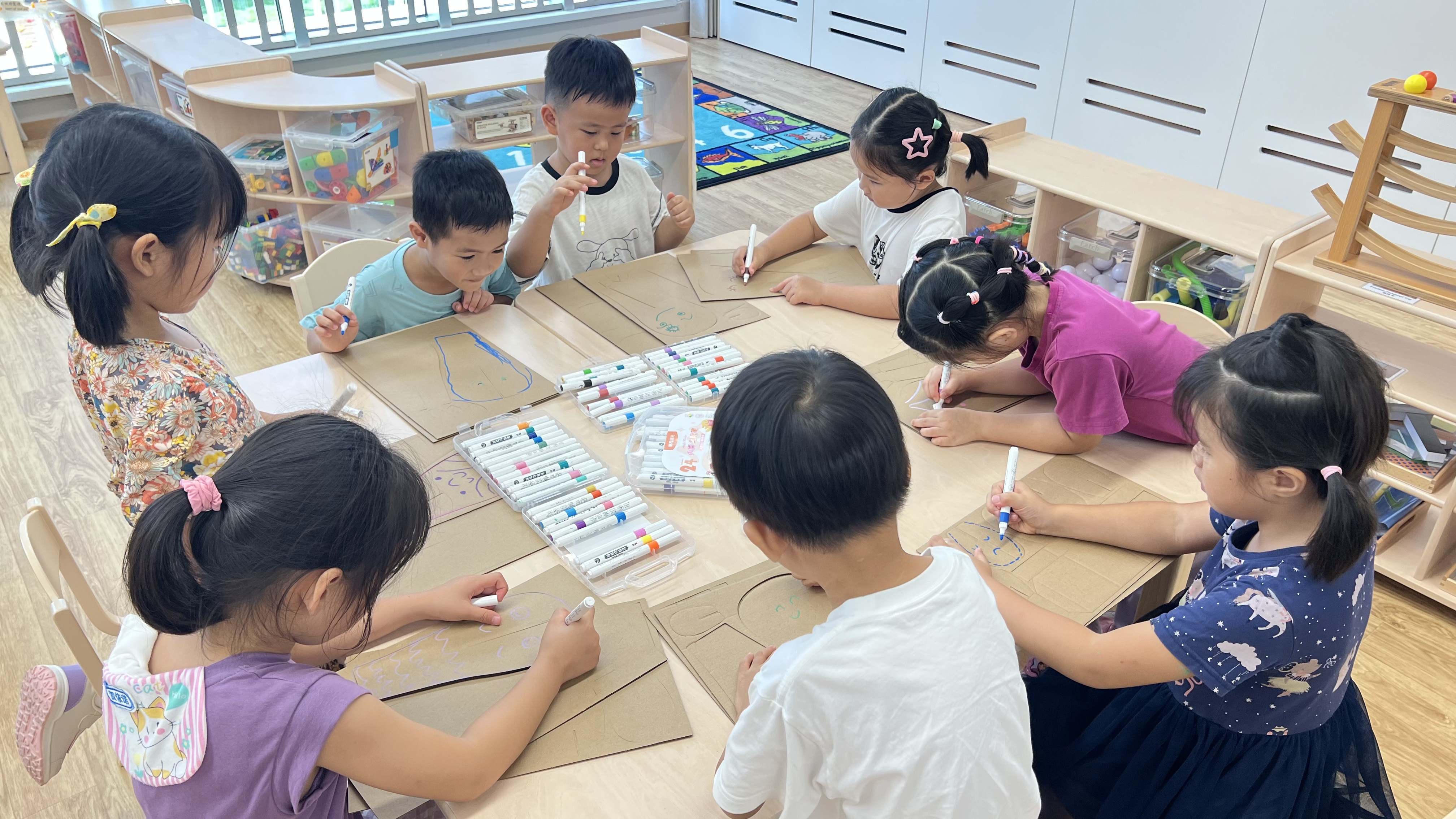 海贝幼儿园.jpg