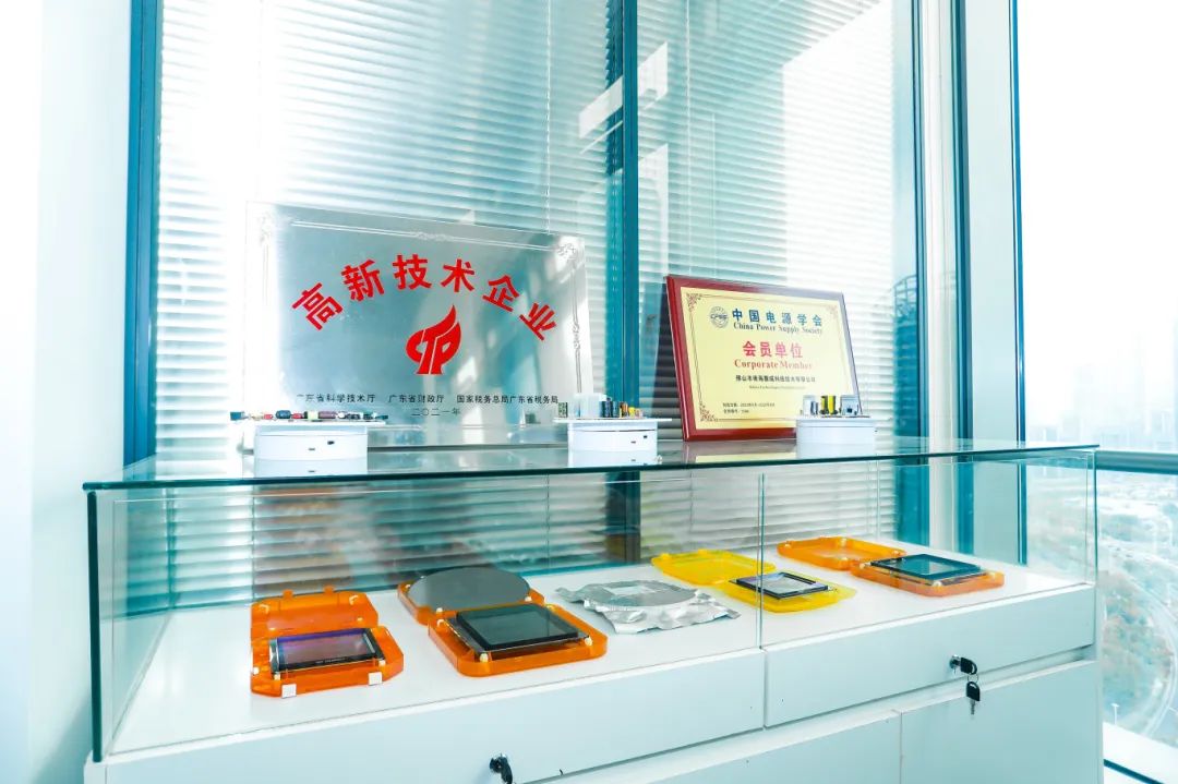 芯赛威科技深耕电源市场15年,现有一个核心研发团队,致力于防抖芯片及